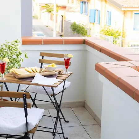 Corona Guest House 3*