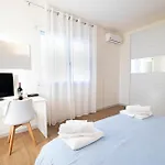 Corona Guest House
